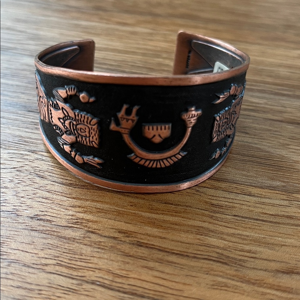 VINTAGE Copper Cuff Bracelet Indigenous Stamped Design Buffalo Man Western Boho